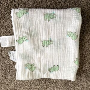 Aden + Anais 40"x 43" Retired Mint Green Elephant Baby Swaddle Blanket #9